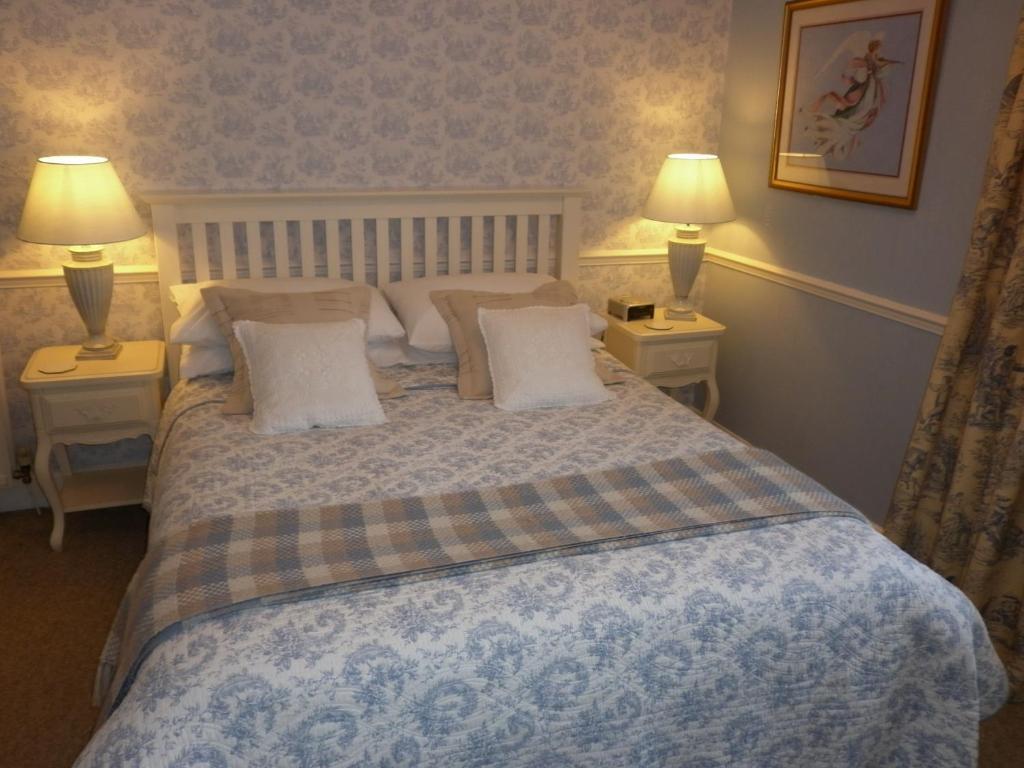 Comelybank Guesthouse Crieff Ruang foto