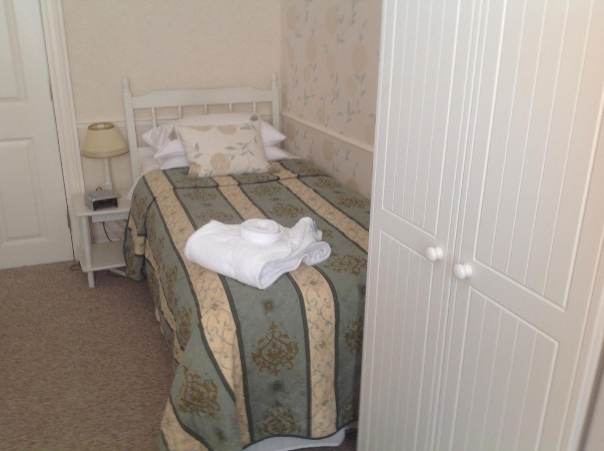 Comelybank Guesthouse Crieff Ruang foto