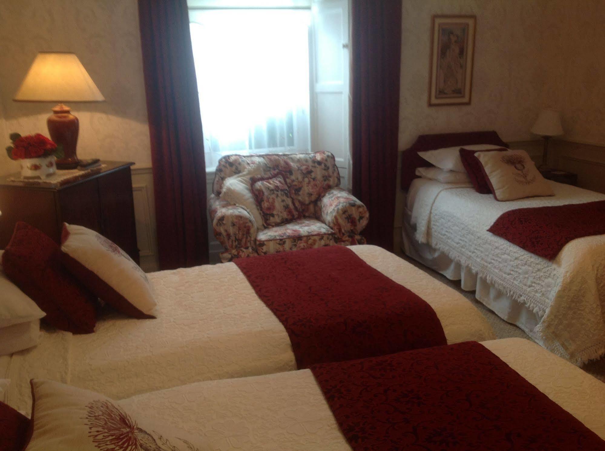 Comelybank Guesthouse Crieff Bagian luar foto